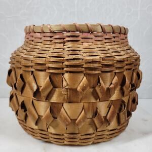 Vintage Handmade Bamboo Snake Charmer Basket 7" Tan Fine Old Maine Wabanaki